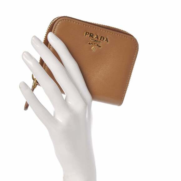 Prada Vitello Move Cipria Beige Leather Zip - Picture 3 of 6